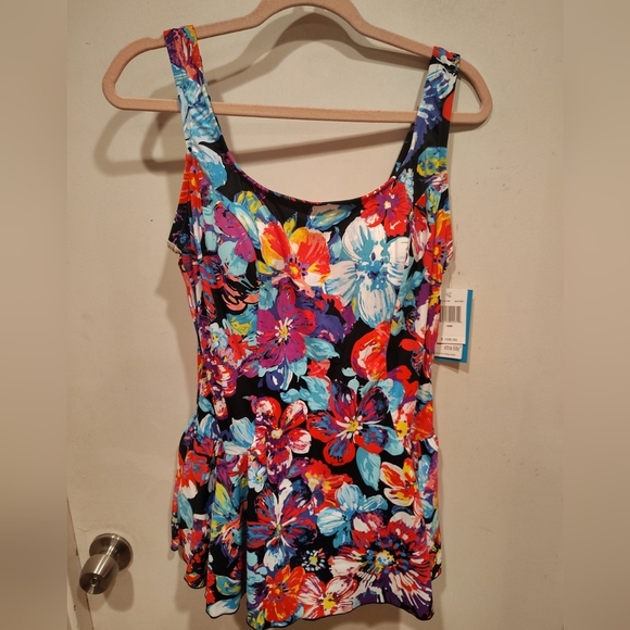Azul NWT Women's Multicolor Floral Modest One Piece Swimsuit Sz 16W-Vacation - Picture 1 of 9